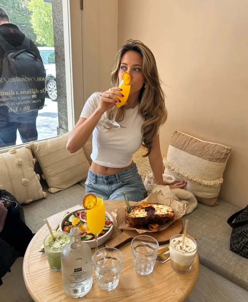 Colaboración con influencer en Brunch & Cake: mimosa al sol