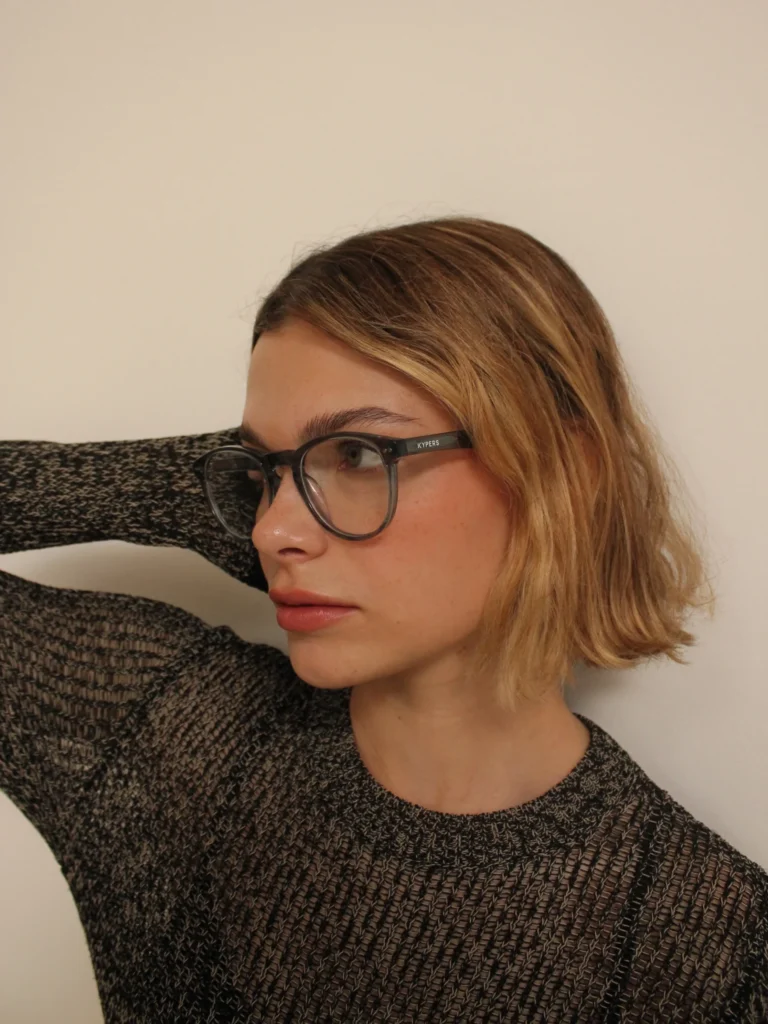 Retrato con gafas Kypers de carey