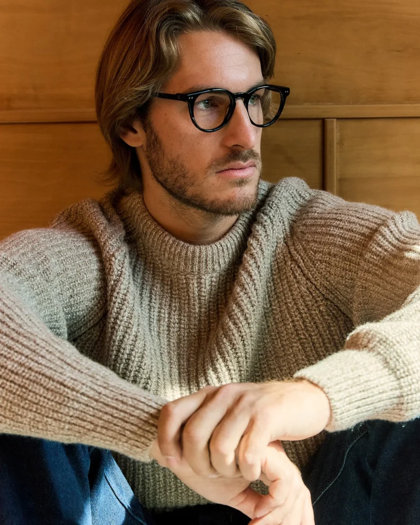 Modelo con gafas Kypers de la colección Earth